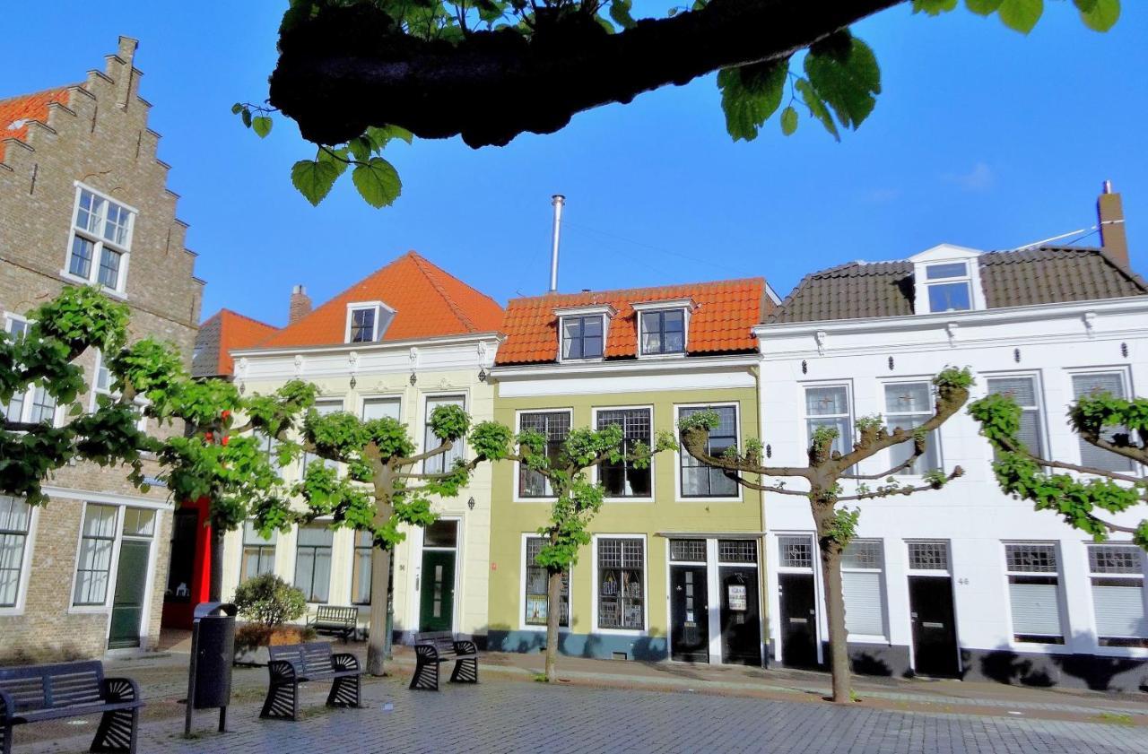 B&B Vierwinden フリシンゲン エクステリア 写真
