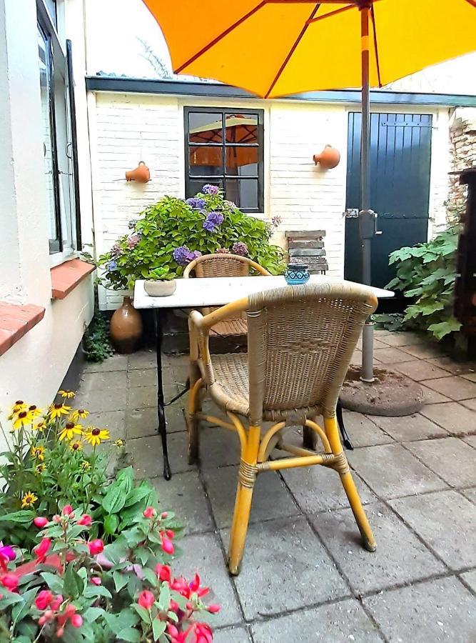 B&B Vierwinden フリシンゲン エクステリア 写真