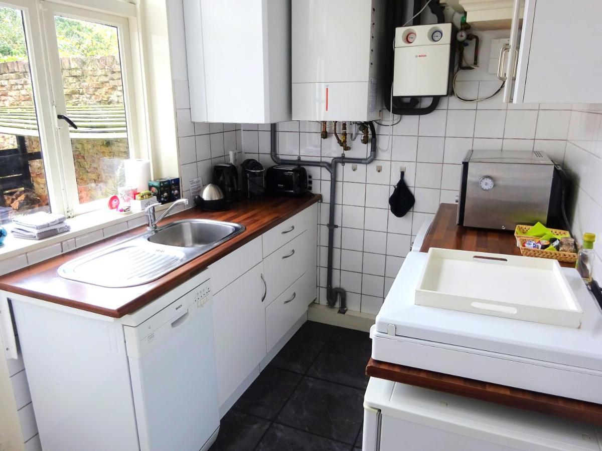 B&B Vierwinden フリシンゲン エクステリア 写真